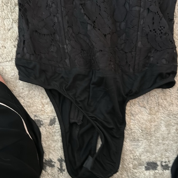Aqua brand sleeveless lace bodysuit size xs - Picture 4 of 6